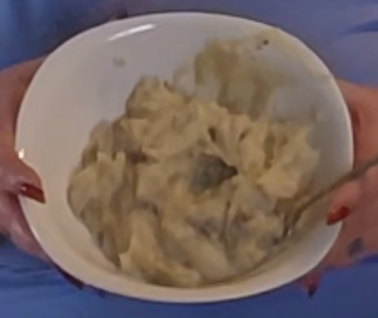 bowl of mashed potato for one